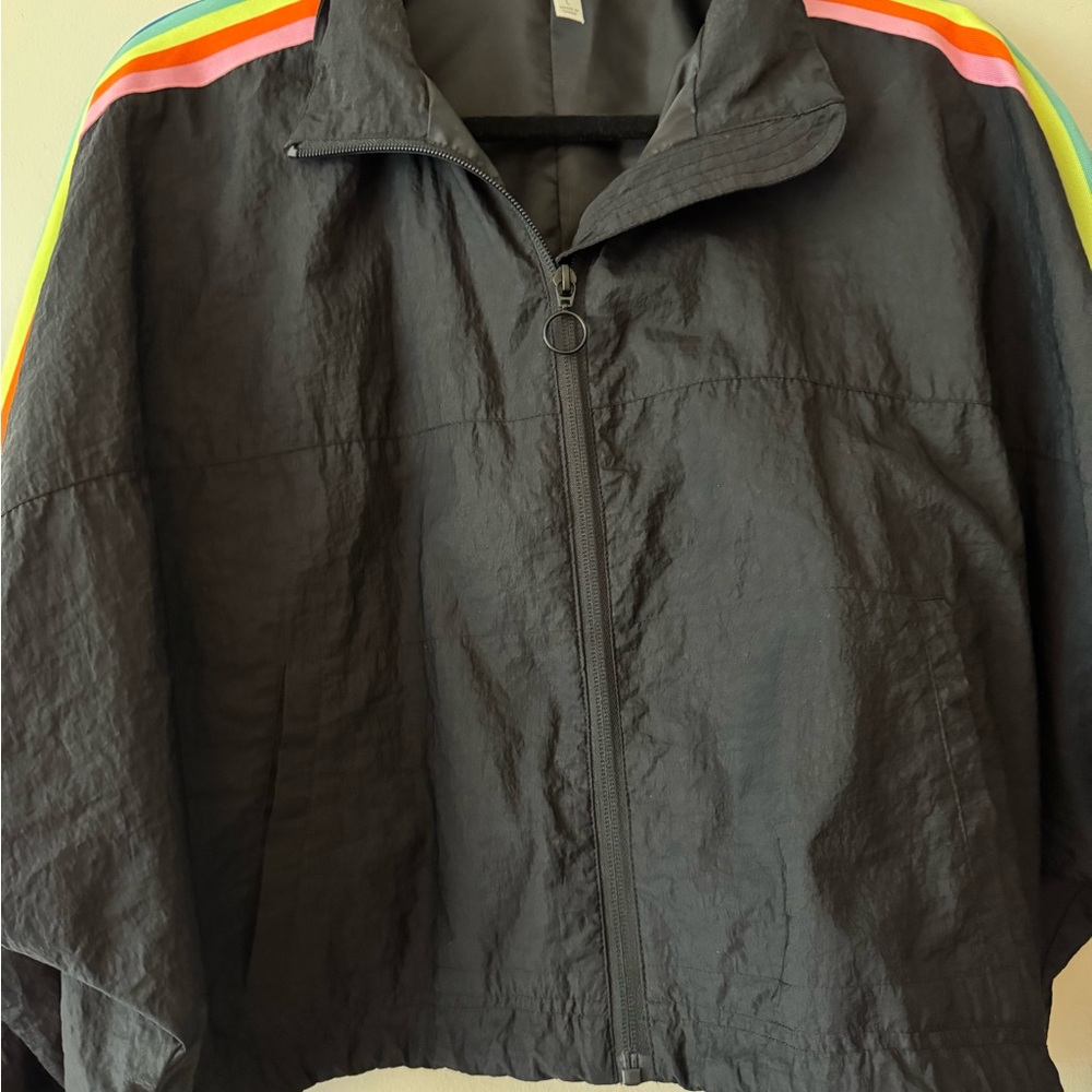 Cropped Black Windbreaker with Convertible Collar Hood